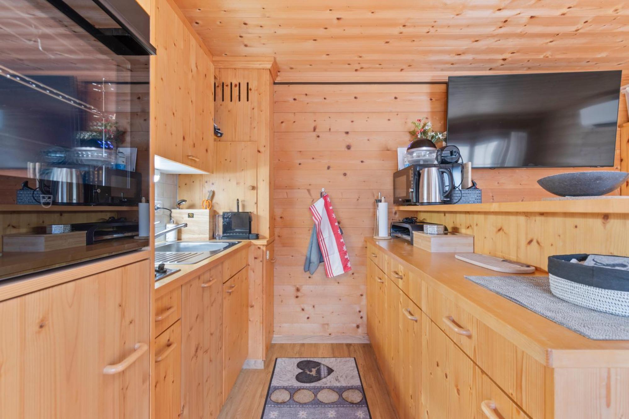Gemuetliches Chalet Mit Privater Sauna Und Schoener Aussicht Kublis Bagian luar foto