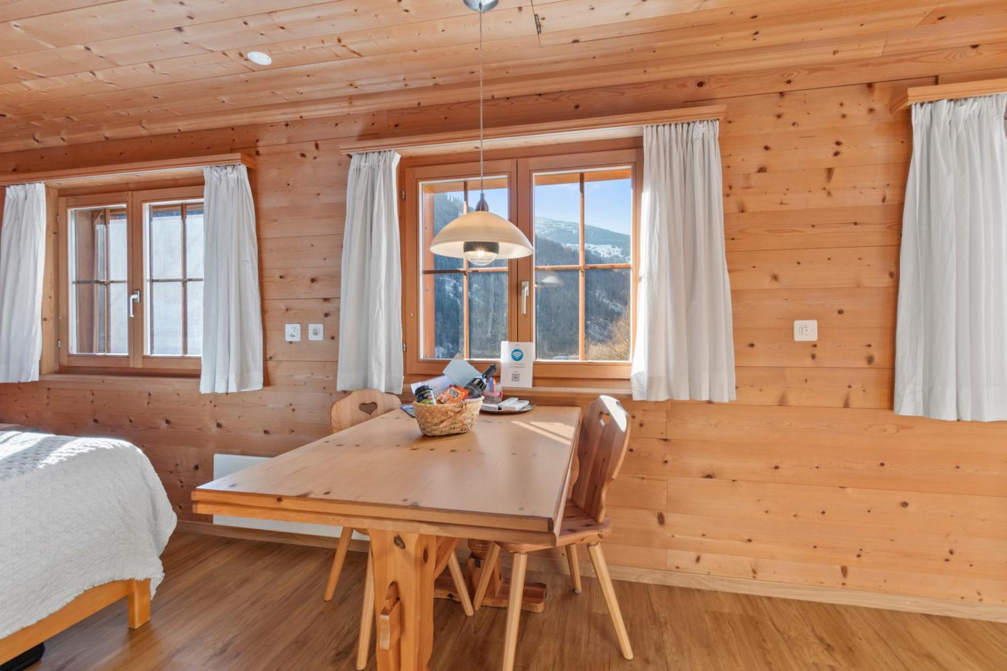 Gemuetliches Chalet Mit Privater Sauna Und Schoener Aussicht Kublis Bagian luar foto