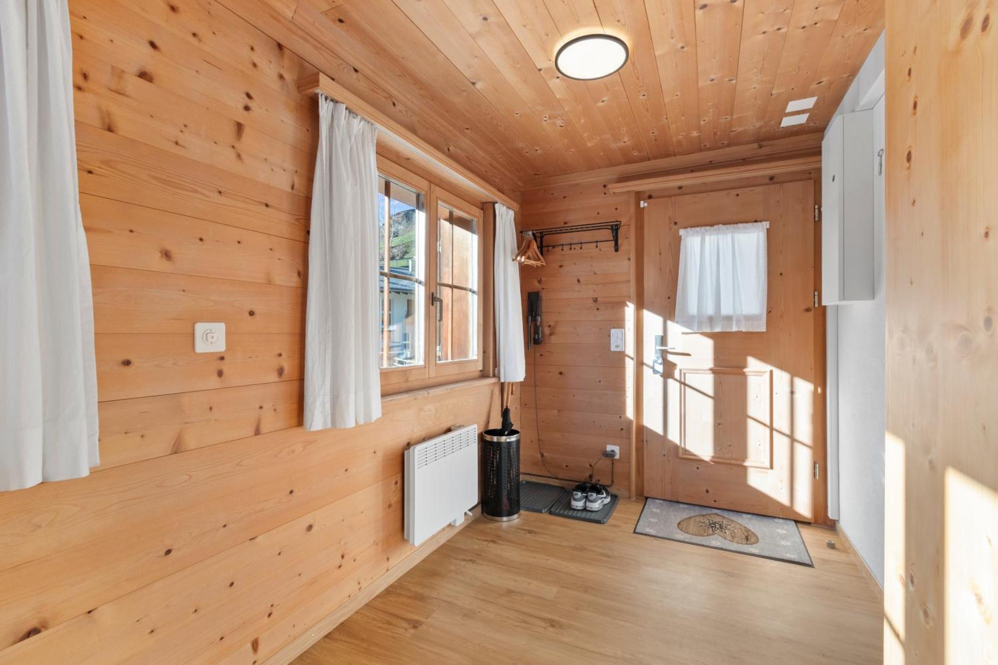 Gemuetliches Chalet Mit Privater Sauna Und Schoener Aussicht Kublis Bagian luar foto